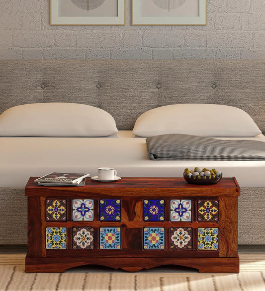 Sheesham Wood Trunk in Honey Oak Finish